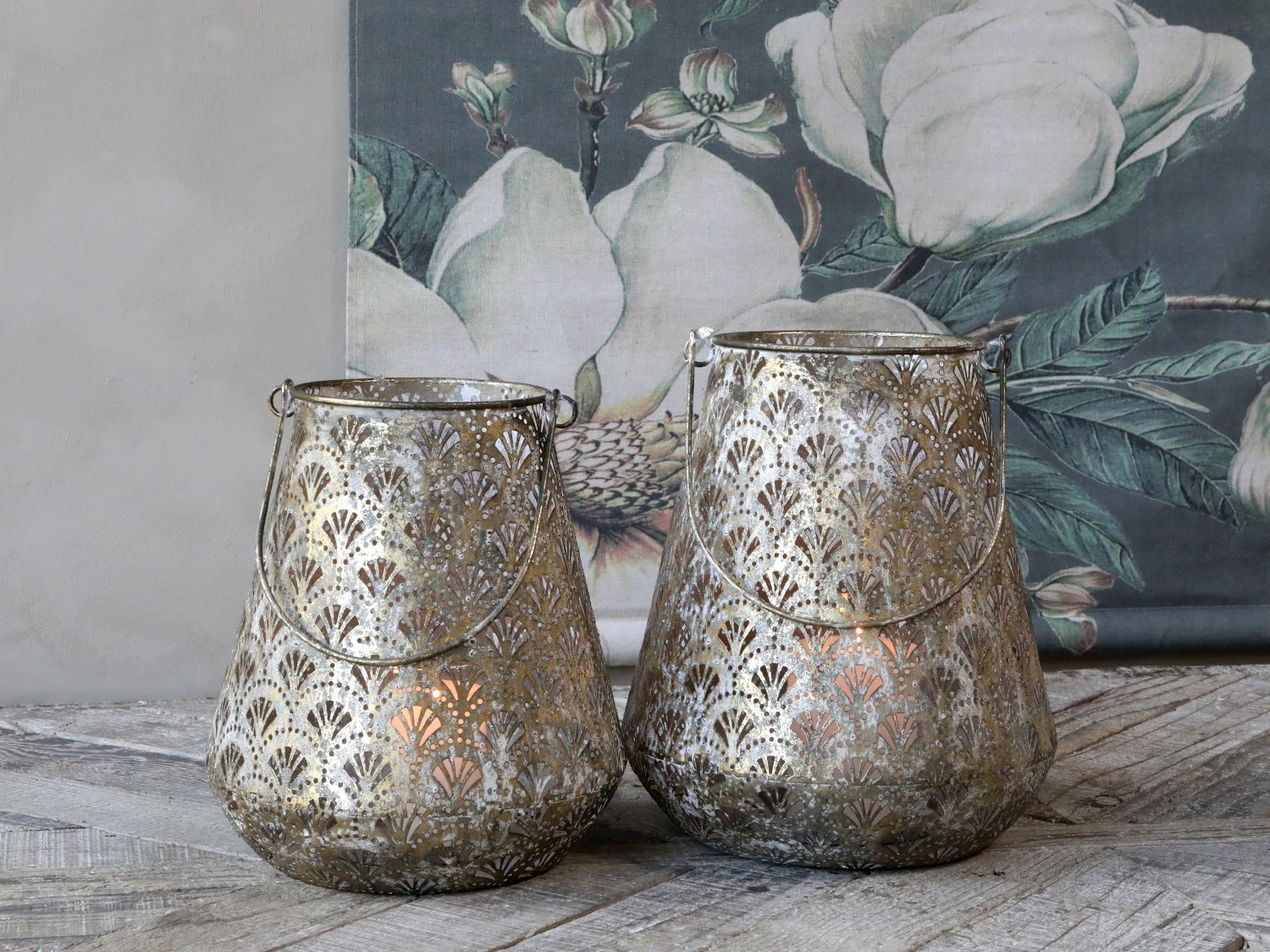 Champagne antik kovová lucerna Vireon - Ø23 *28 cm
