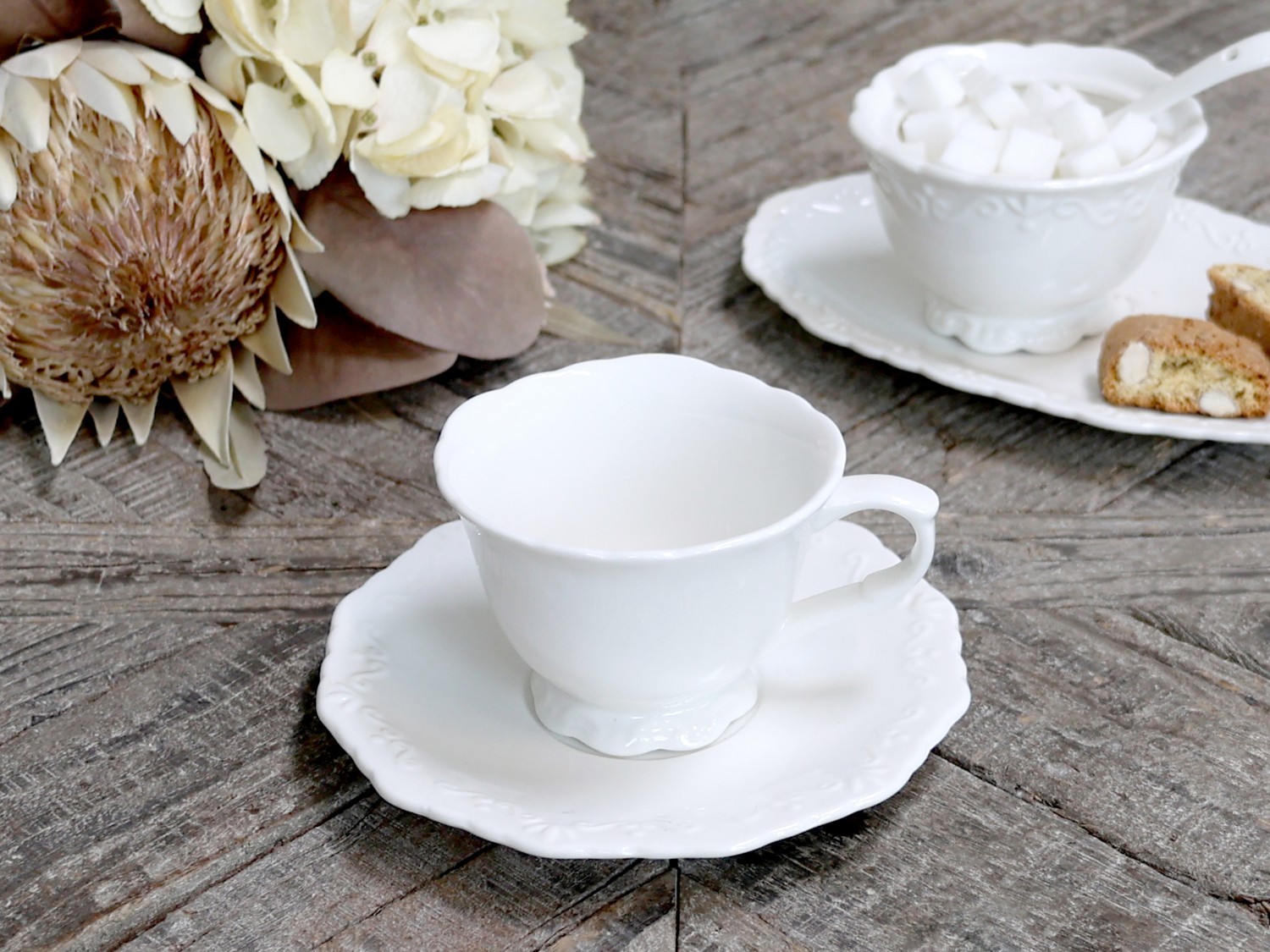 Porcelánový šálek s podšálkem s krajkou Provence lace - 9cm / 0.18L