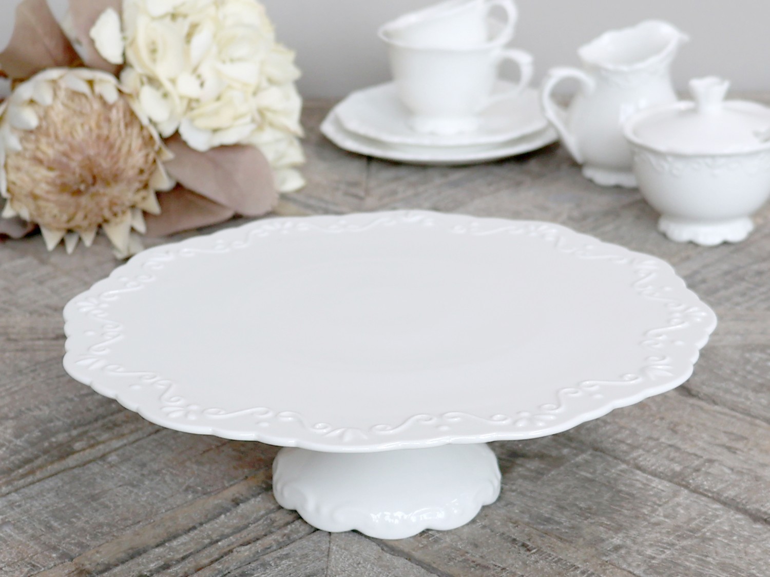 Porcelánový podnos na dort s krajkou Provence lace - Ø 28*9cm